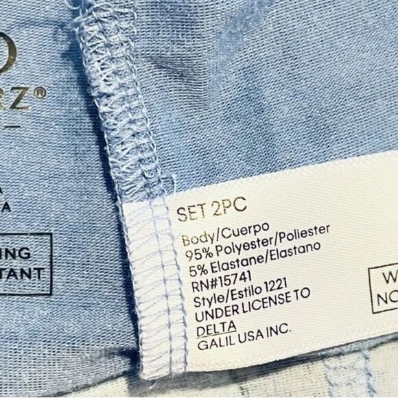 NEW! FAO Schwarz 2-pc BLUE CHRISTMAS PAJAMA SET Boys 8 w/Tags, Non Smoking - Picture 4 of 6